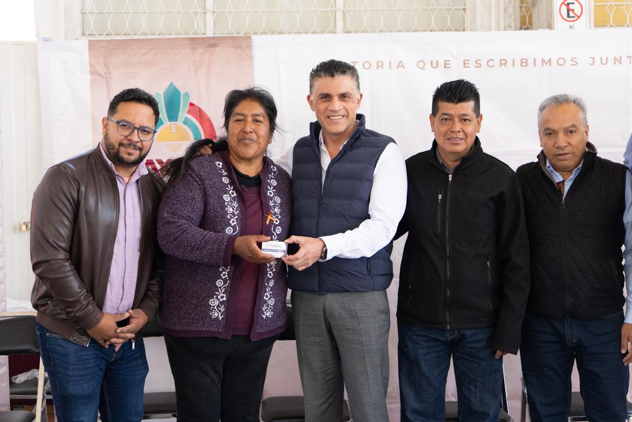 El presidente municipal Alfonso Sánchez García lleva las Jornadas del Bienestar a Santa María Ixtulco